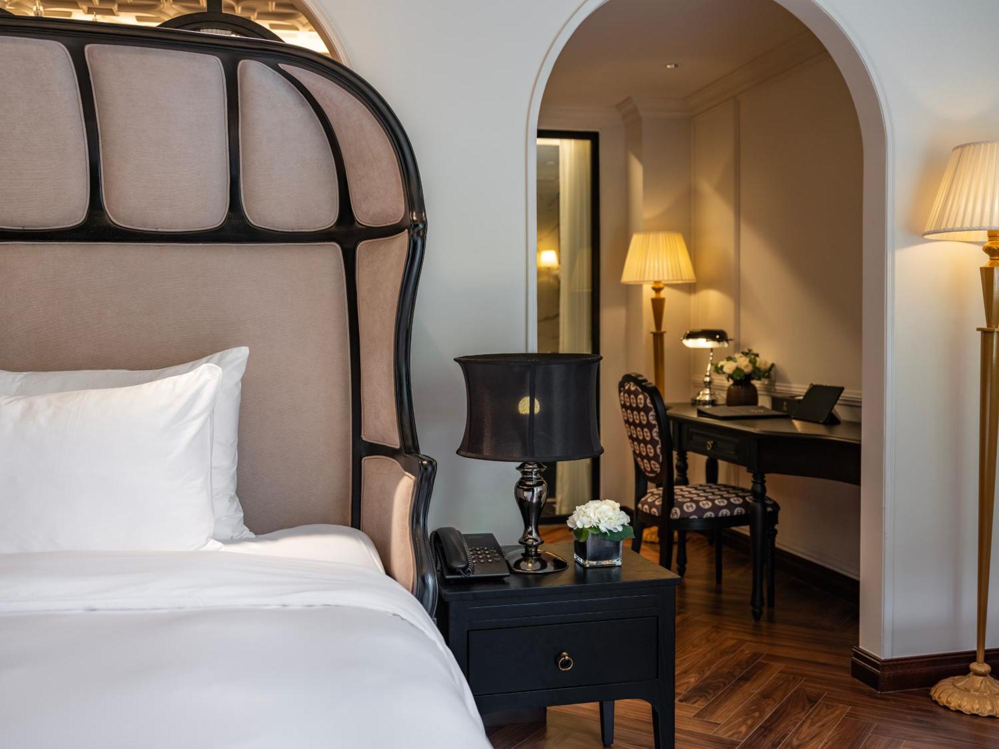 Grand Hotel Du Lac Ханой Екстер'єр фото A bedroom at the hotel