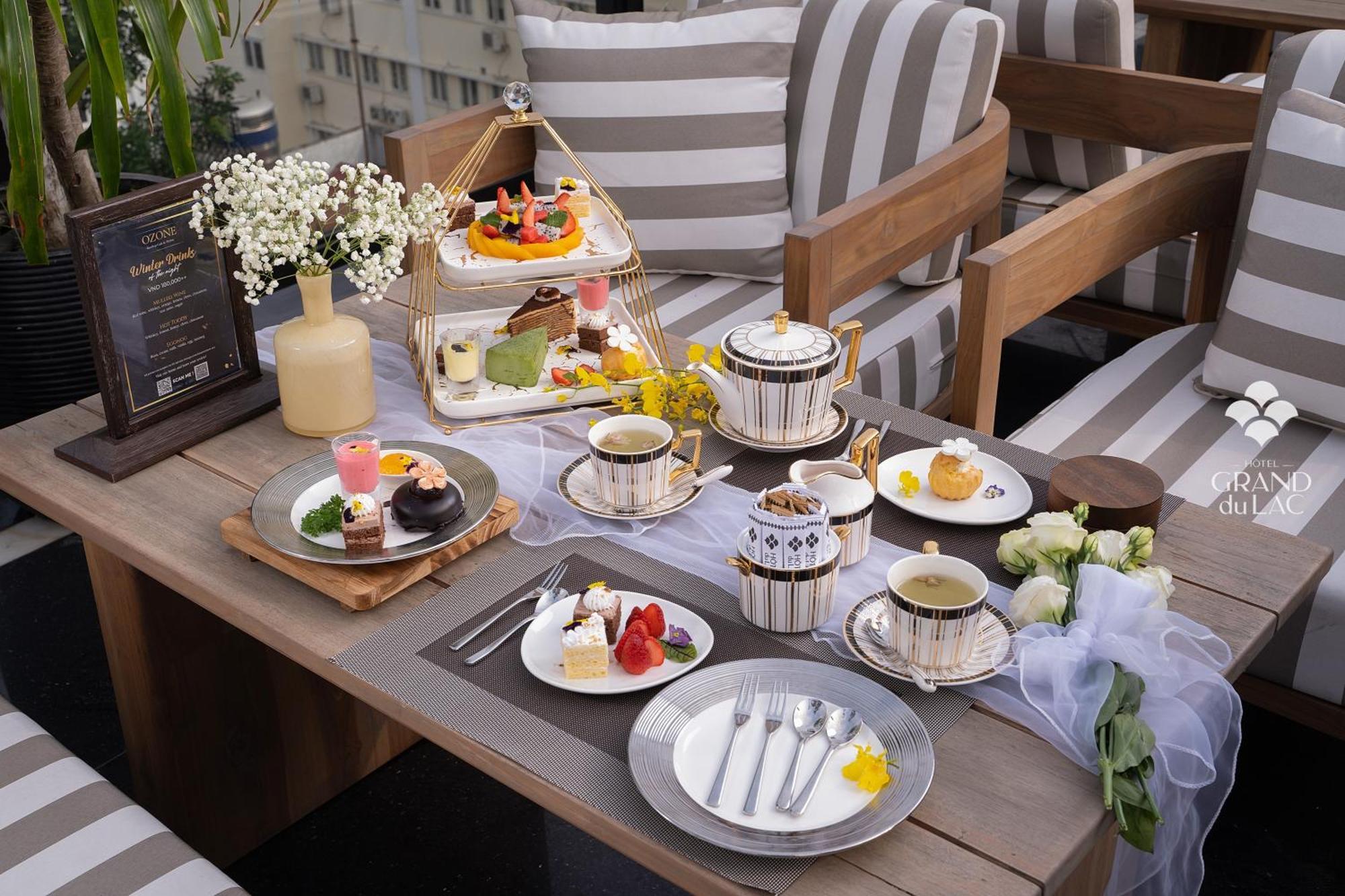 Grand Hotel Du Lac Ханой Екстер'єр фото Afternoon tea